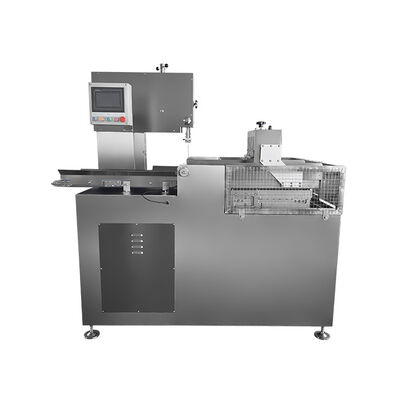 Máy cưa xương thịt công nghiệp an toàn với khung thép không gỉ chắc chắn và được thiết kế để vận hành hoàn toàn tự động