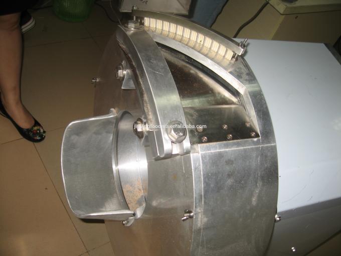Công nghiệp sản xuất khoai tây chiên chip Làm máy cho khoai tây Lotus Root Cà tím / Máy cắt củ cải